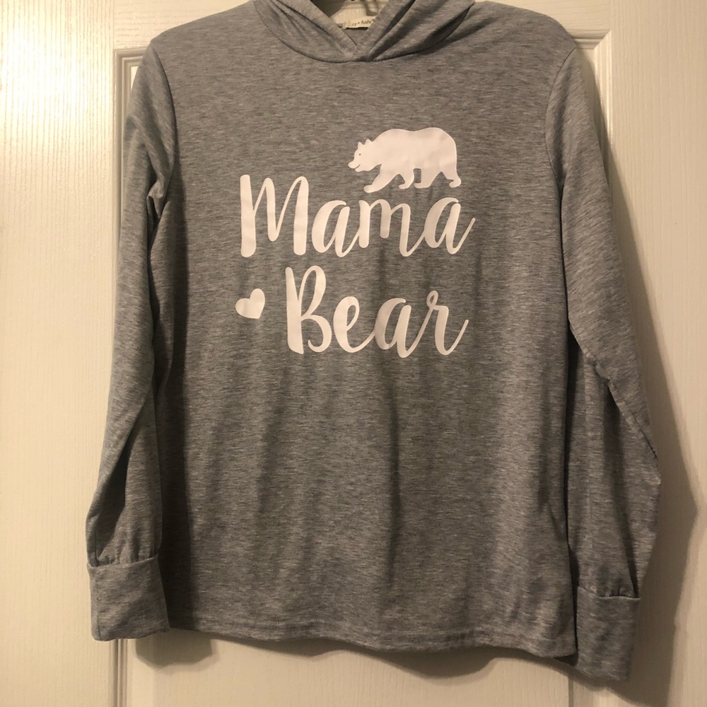 Mama bear T-shirt hoodie